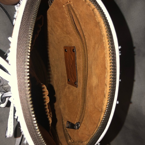 Patricia Nash Cross Body Bag - Picture 4 of 5